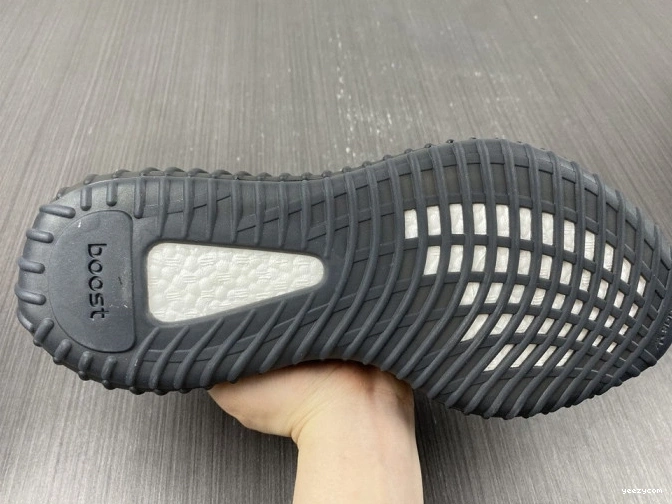 Adidas HQ4540 Onyx Boost Yeezy 350 V2 0812